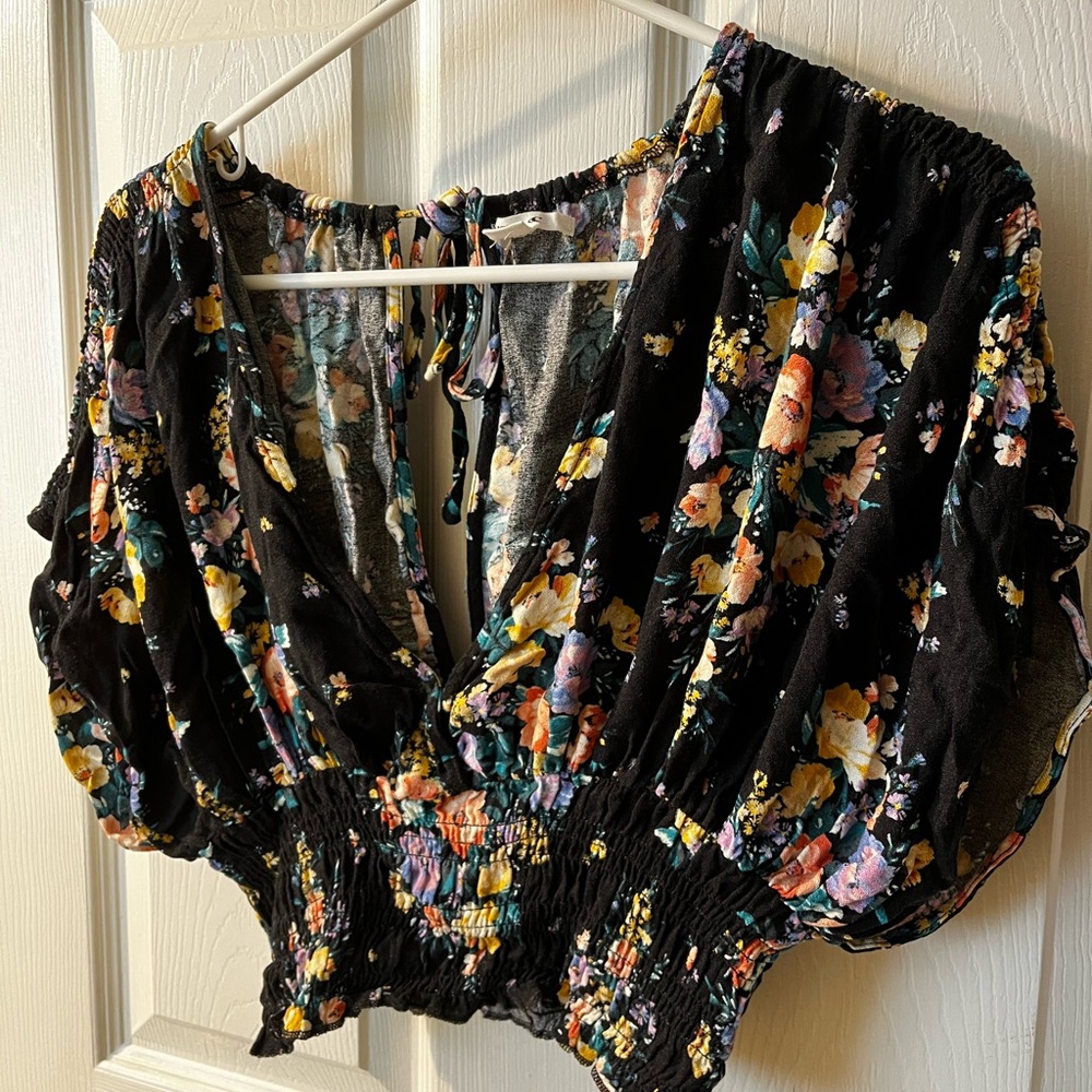 O'Neill Floral Top; Size: S